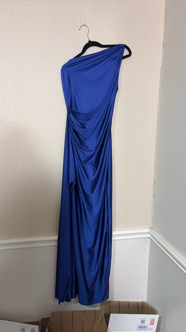 Elegant Blue One-Shoulder Evening Gown